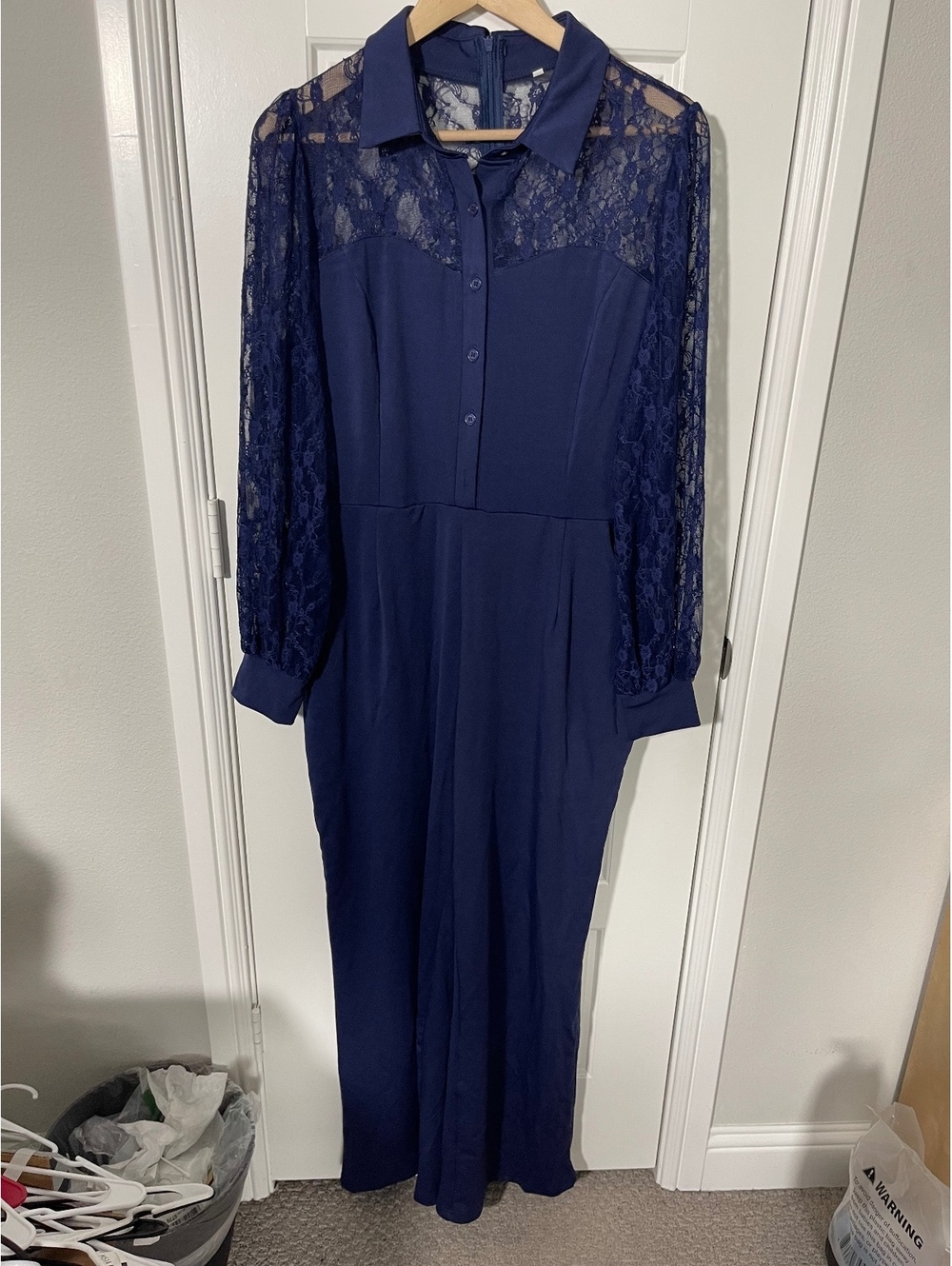 Women’s Jumpsuits Navy Blue Lace shoulder Size XL W472